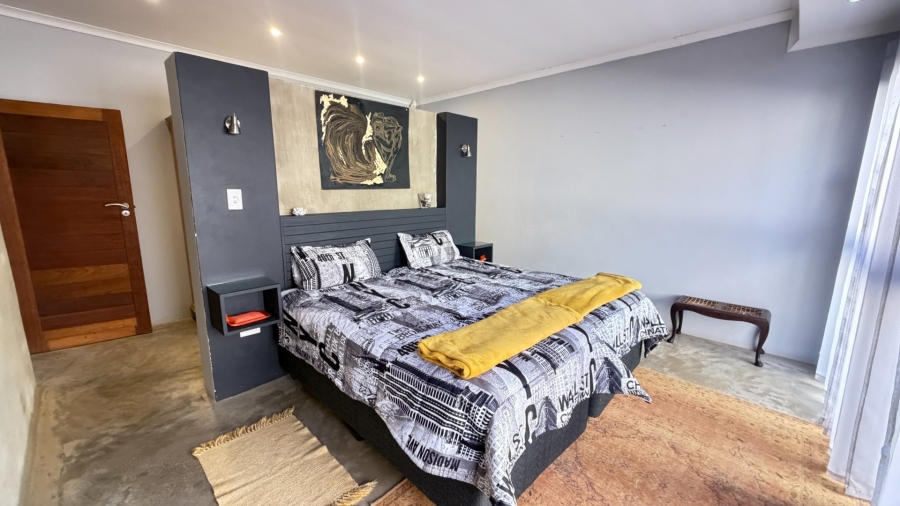 4 Bedroom Property for Sale in Viljoenskroon Rural Free State